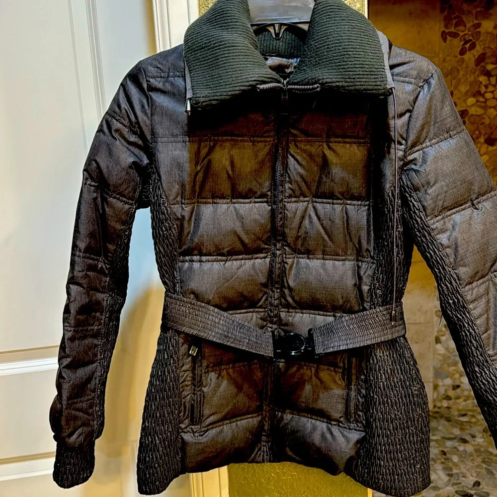 Nice Jacket! - Picture 1 of 1